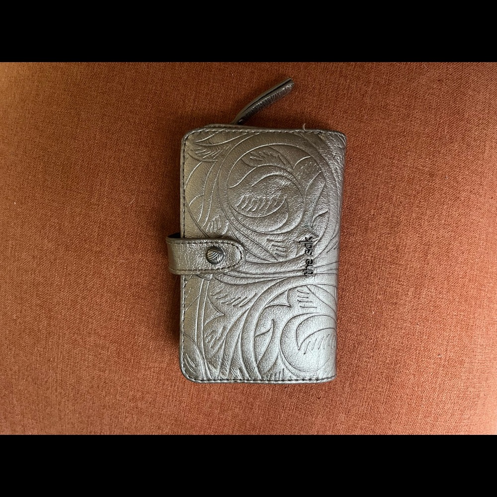 The sak silver wallet